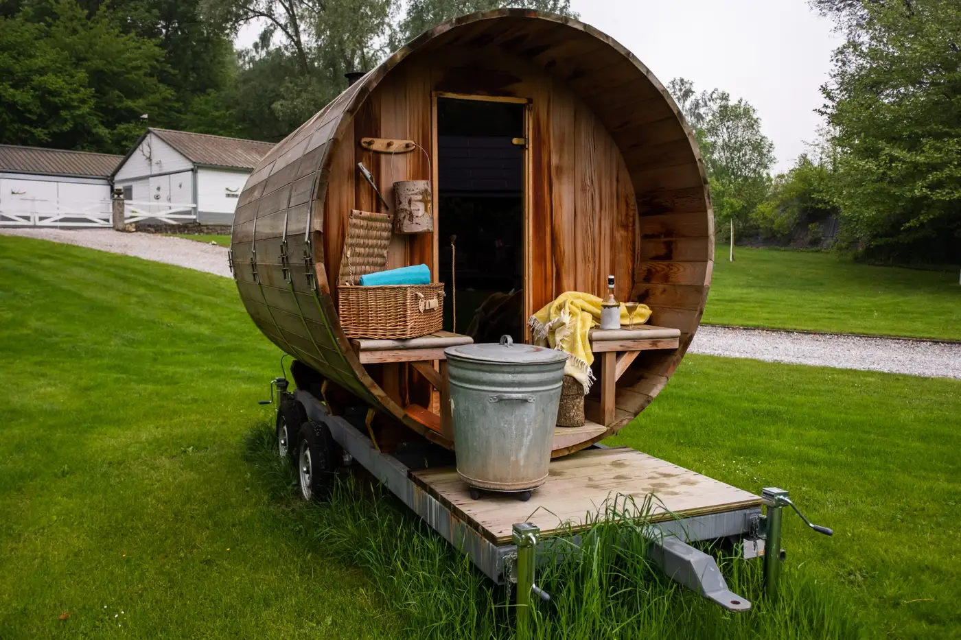 Cottage for 4 people in Walcourt Les Etangs du Francbois : Les Mélèzes